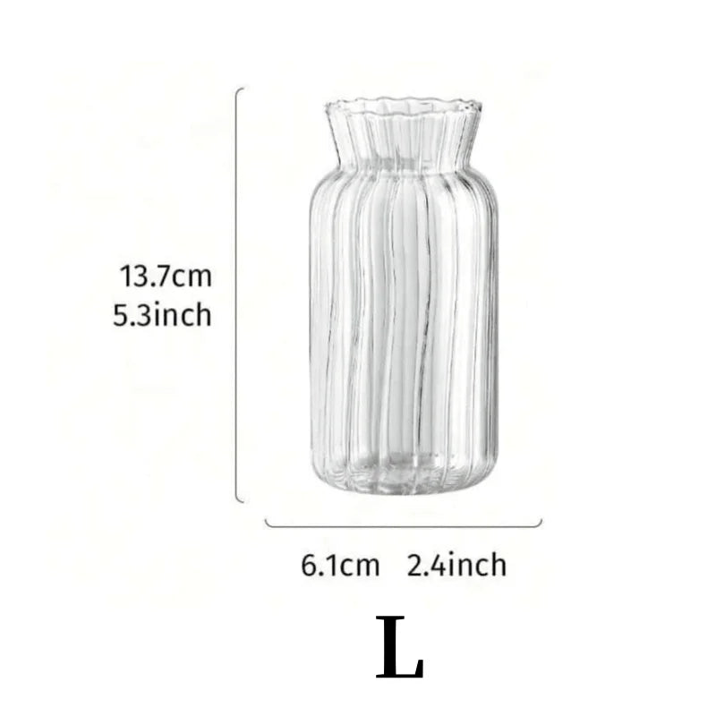vases transparents modernes rayures verticales poignée métallique décoration intérieure table centrale pièces