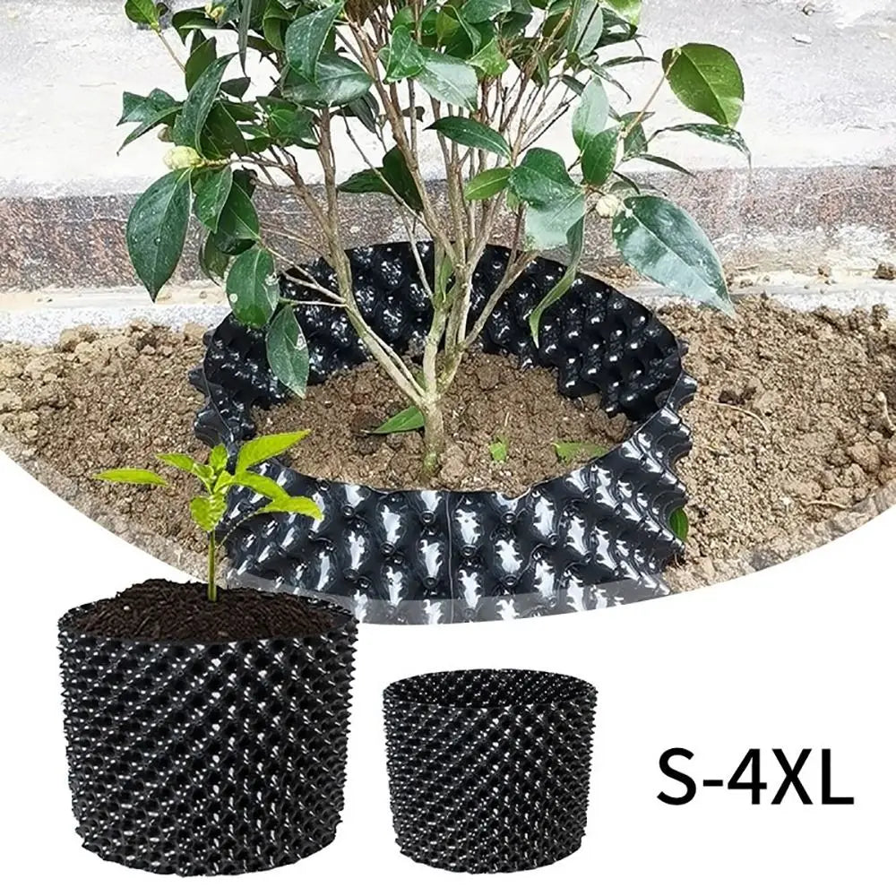 grille drainage plante noir moderne perforations circulaires différentes tailles incluses