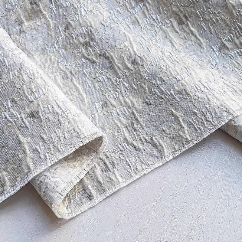 tissu gris clair texture rugueuse moderne tissu fait main respirant large 150cm polyester opaque
