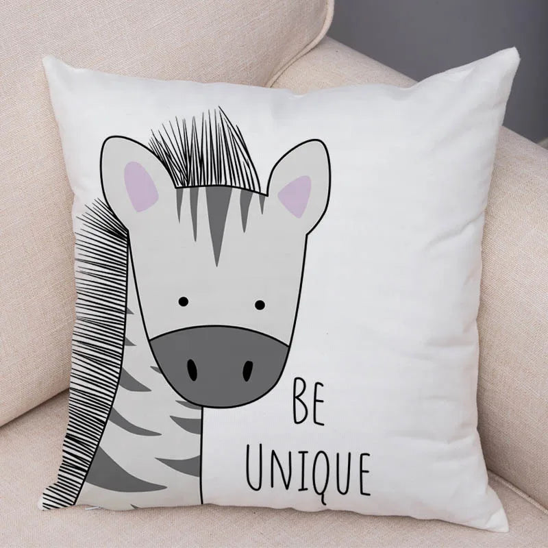 taies d'oreiller animaux girafe lion hippopotame cartoon couleurs positives be brave be unique