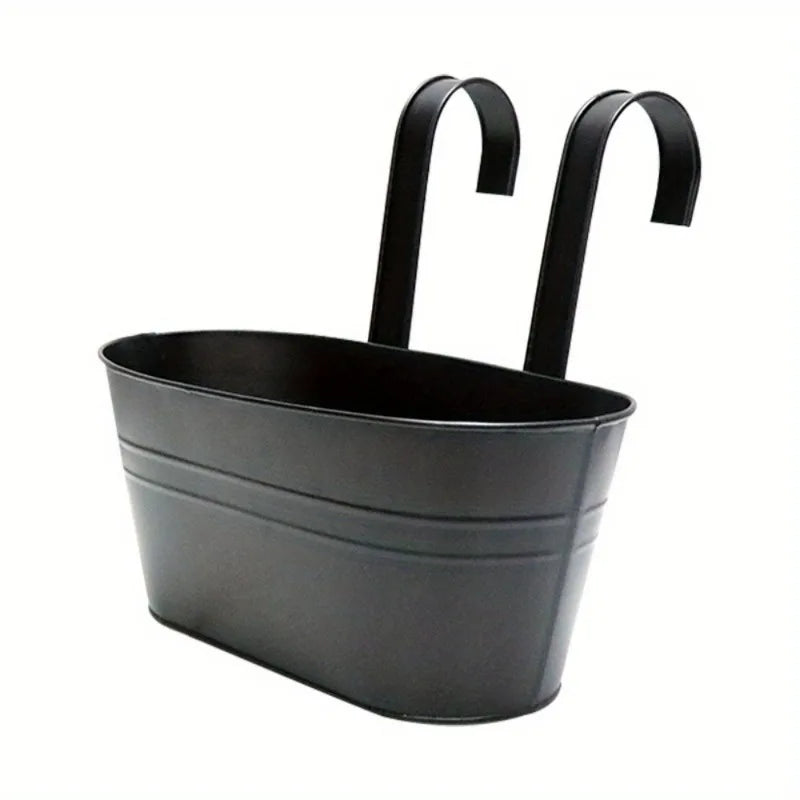 pots fleurs suspendus rectangulaires noir blanc texturé crochets balcon industriels rustiques