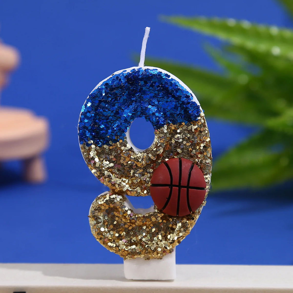 bougies anniversaire forme chiffres bleu paillette doré rouge basket blanc paillettes motifs sportifs clips