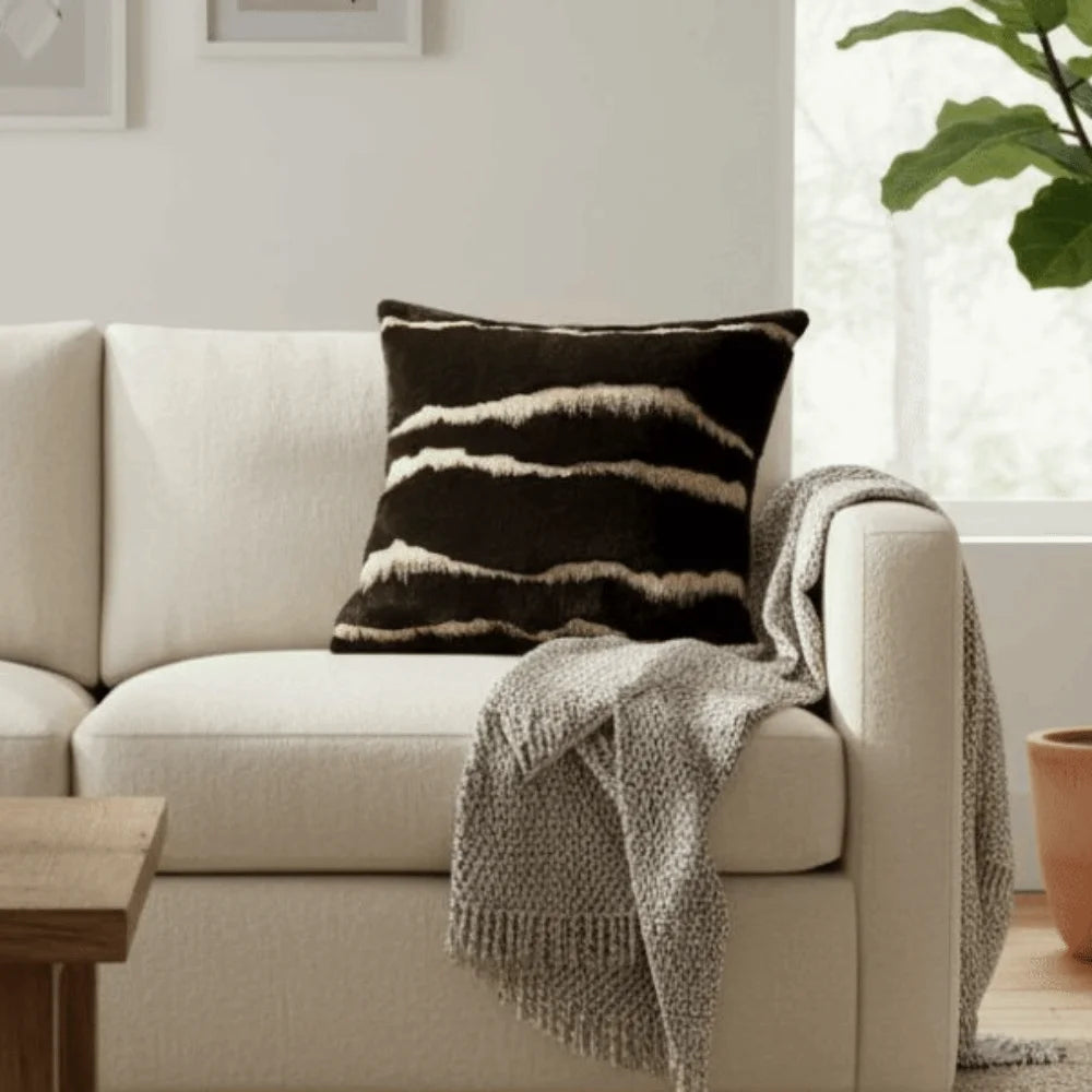 coussin moderne floral rayures beige noir blanc résistant polyester coton