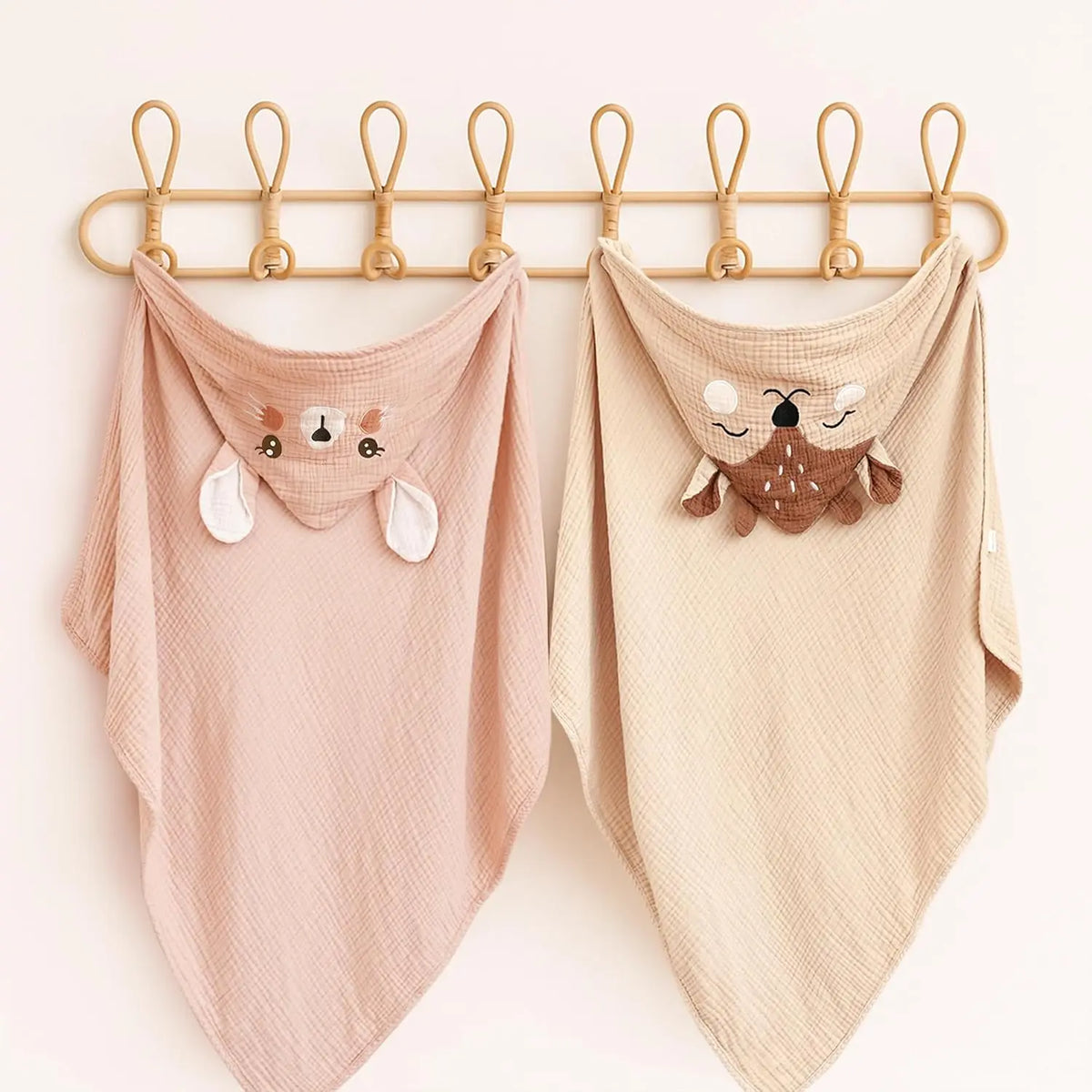 serviettes bain bébé rose poudré capuche oreilles lapin coton fibre bambou absorbant doux gaufrettes