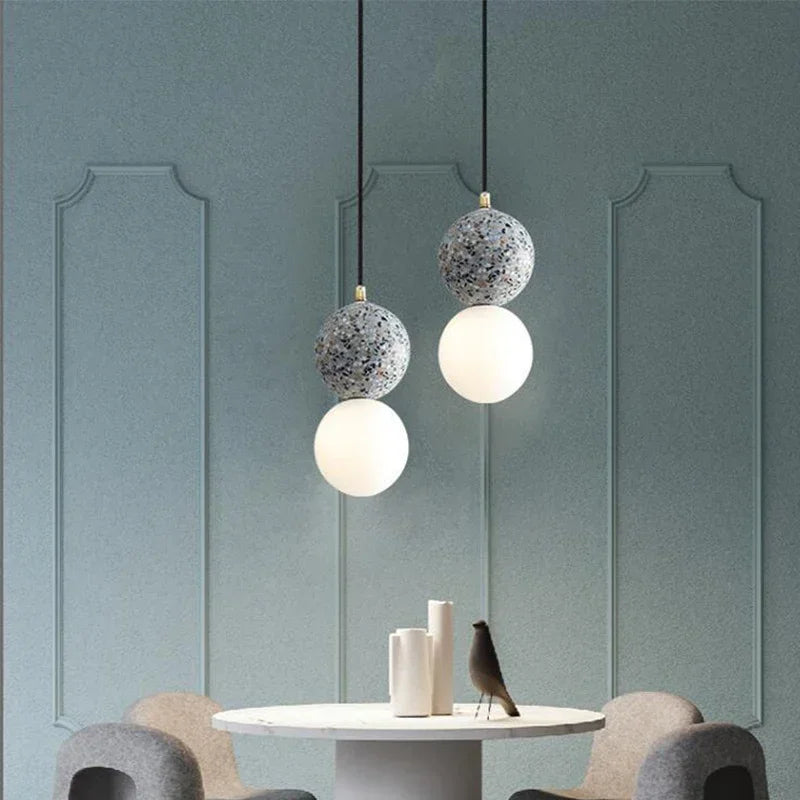 suspension lumineuse moderne noir blanc grains opacité câble pendentif minimaliste terrazzo chambre
