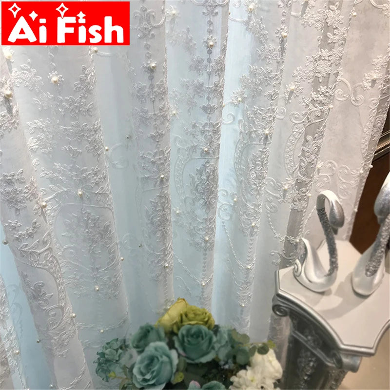 rideau blanc brodé tulle translucide classique romantique fleur intérieur extérieur