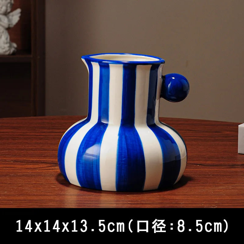 vase céramique rayures vert blanc rouge bleu jaune moderne poignée décoration maison