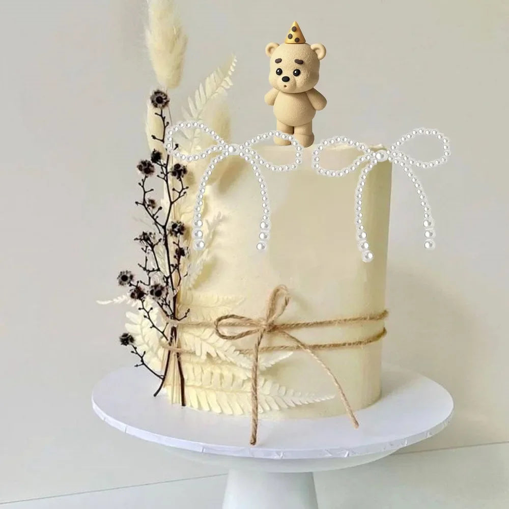 décoration gâteau ours peluche beige chapeau pois fête anniversaire enfant cartoon festive