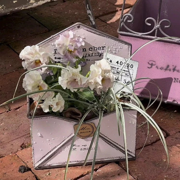 boîte fleurs enveloppe vintage blanc vert romantique mon cher m'amour