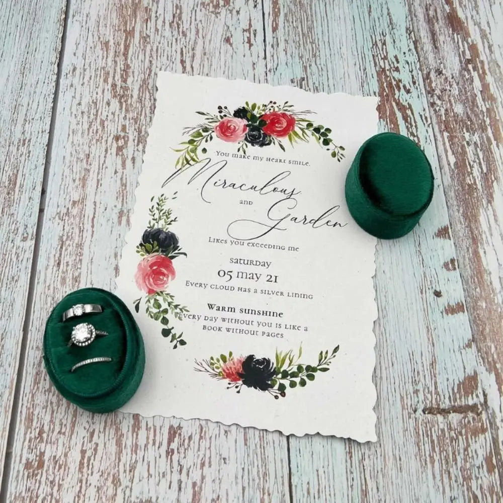 boîte bijoux velours classique blanc vert foncé deux trois compartiments élégante rangement anneaux