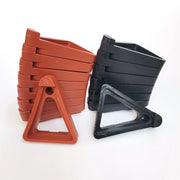 supports pots fleurs orange noir texturés drainage optimal jardin minimaliste