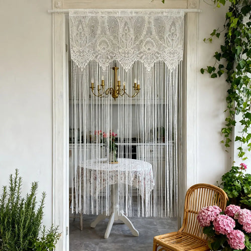 rideau blanc broderie fine motifs floraux translucide classique romantique maison