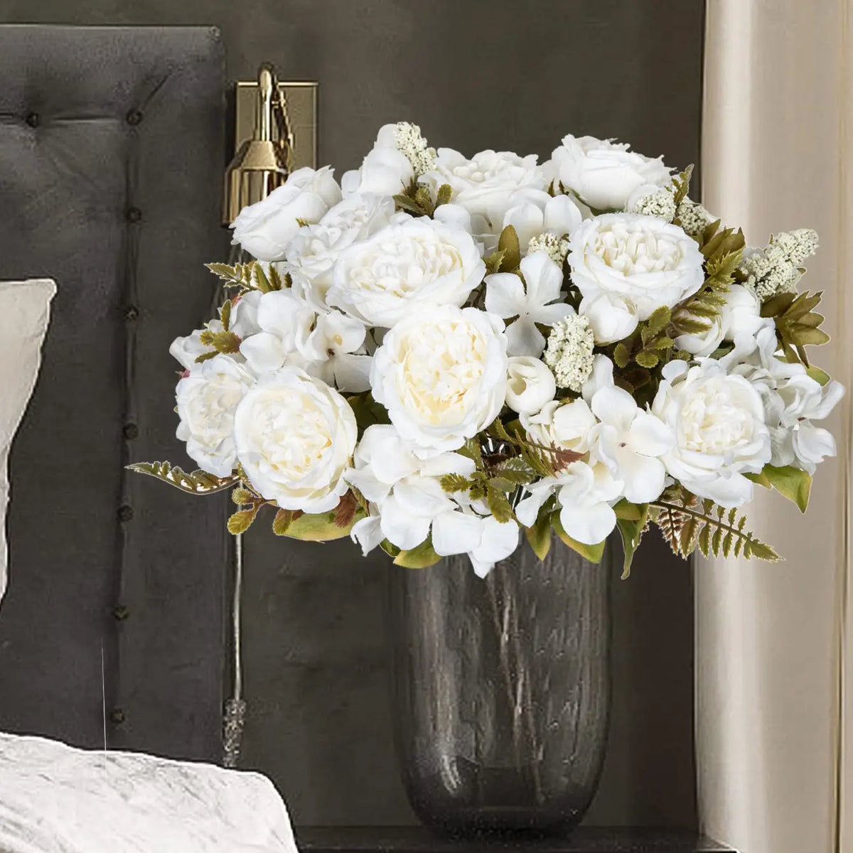 bouquet fleurs artificielles rose blanc classique décoration mariage anniversaire intérieur élégant soie hortensia pivoine