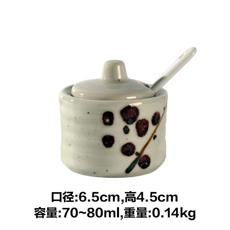 pot condiments porcelaine broyeur épices cuillère fleurs blanches motifs floraux rustique