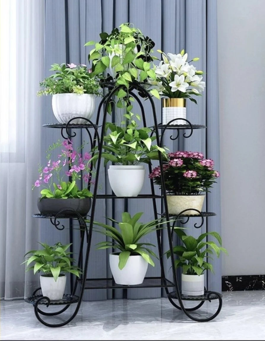 étagère plante métal structure florale courbe élégant pots blancs noirs fixations visuelles