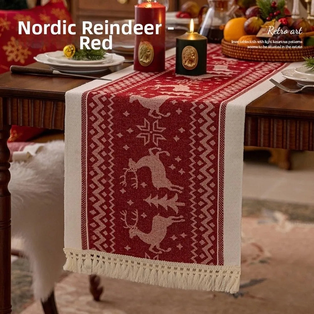 table noël chemin rouge motifs rennes sapins étoiles traditionnel festif coton polyester