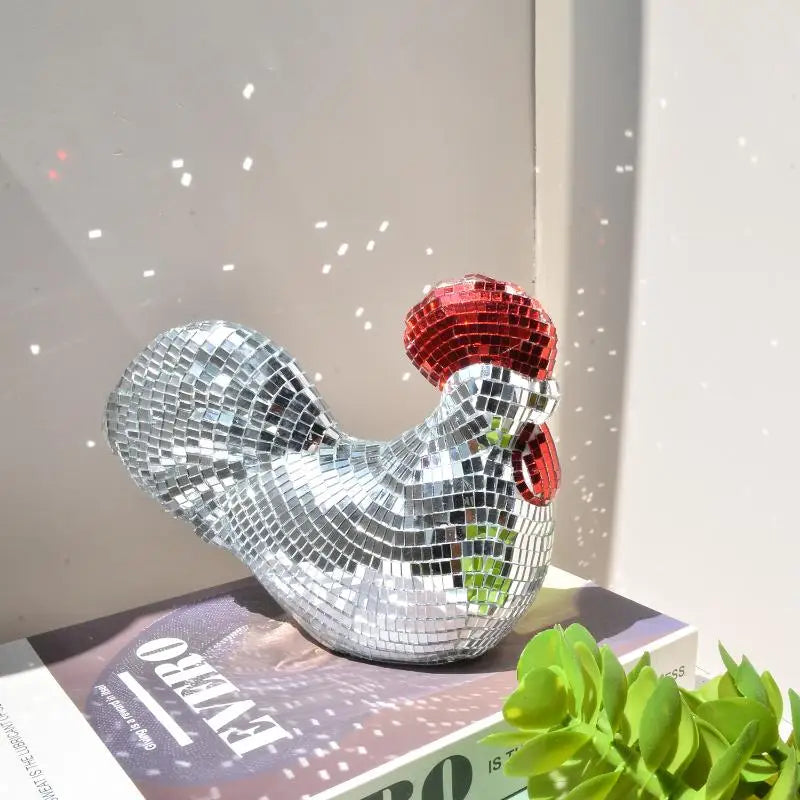 statue coq miroirs argentée rouge décoration festive anniversaire intérieur scintillante mosaïque dimension 17cm 13.5cm