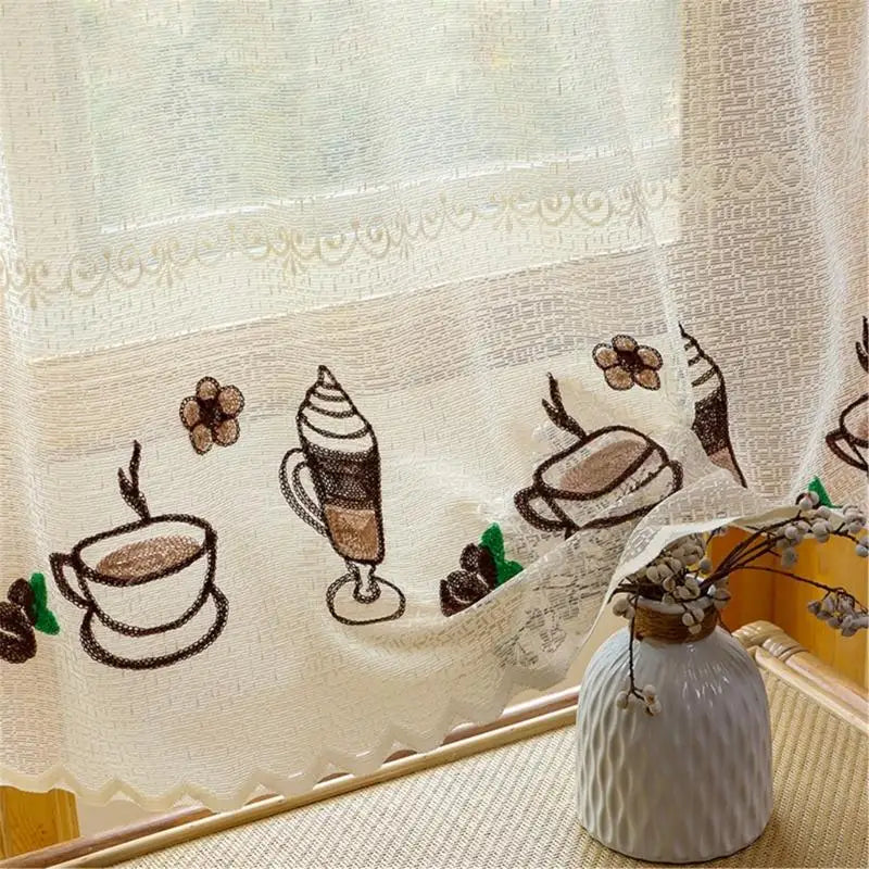 rideau moderne beige motif crème glacée polyester légèrement transparent translucide oeilletsextérieur decoration