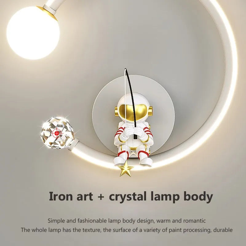 lampe murale moderne astronaute étoiles lune blanc doré crème minimaliste chambre enfant