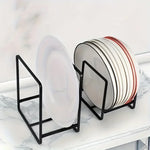 support assiettes noir blanc moderne minimaliste cuisine rangement vertical horizontal ustensiles