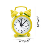 horloge réveil classique aiguille multifonction alarme table couleur variée poignées métalliques chiffres noirs simple