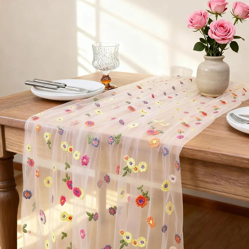 nappe transparent tulle fleurs brodées table manger décoration champêtre pâques fête couleurs variées