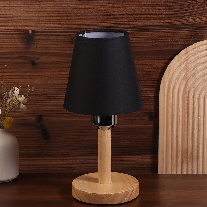 abat jour moderne tissu texturé lampe table rouge noir blanc boisclair minimalisteintérieurclaire