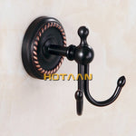 accessoires salle bain noir classiques rondelles dorées porte serviettes savon papier toilette brosse wc