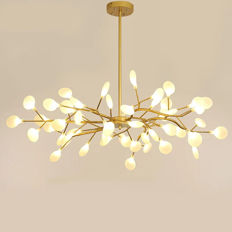 suspension lumineuse or blanc feuilles stylisées opalescente contemporaine 18 ampoules