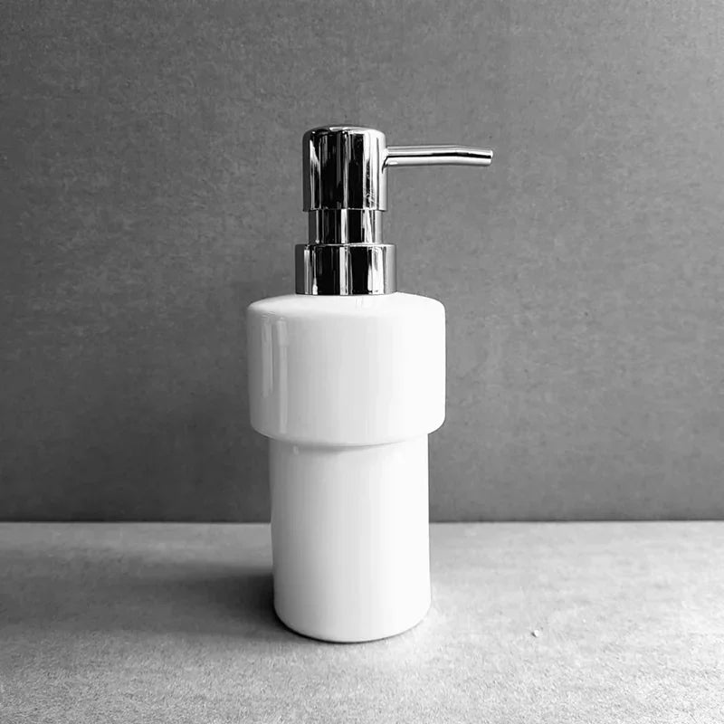 distributeur savon liquide mains blanc moderne opacique céramique fixe salle bain