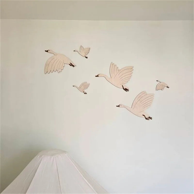 Lot de 6 oies en bois décoration murale niche