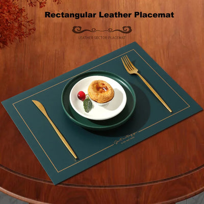Set de table en cuir PU rectangulaire bleu sur une table à manger moderne