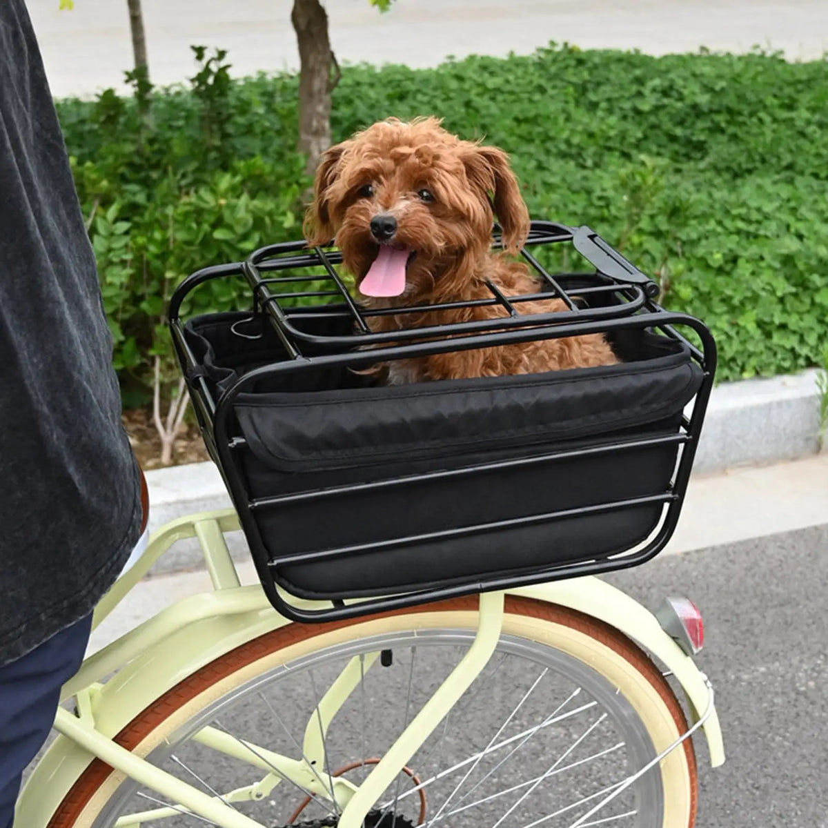 panier vélo acier noir jaune urbain cage tissu texturé pratique animaux commuting touring