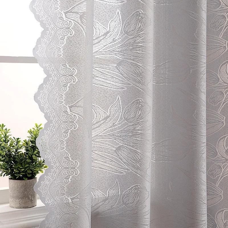 rideau gris clair fleurs blanches semi transparent classique romantique dentelé polyester chambre salon decoration