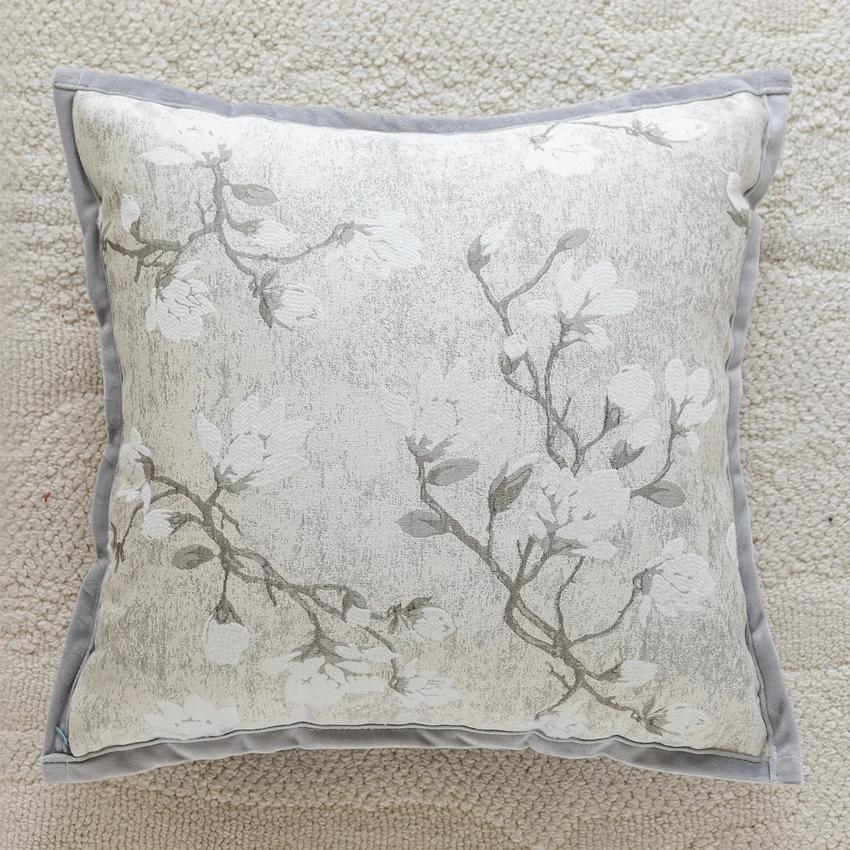 housse coussin carrée jacquard motif floral vert beige gris décoration salon chambre moderne chic