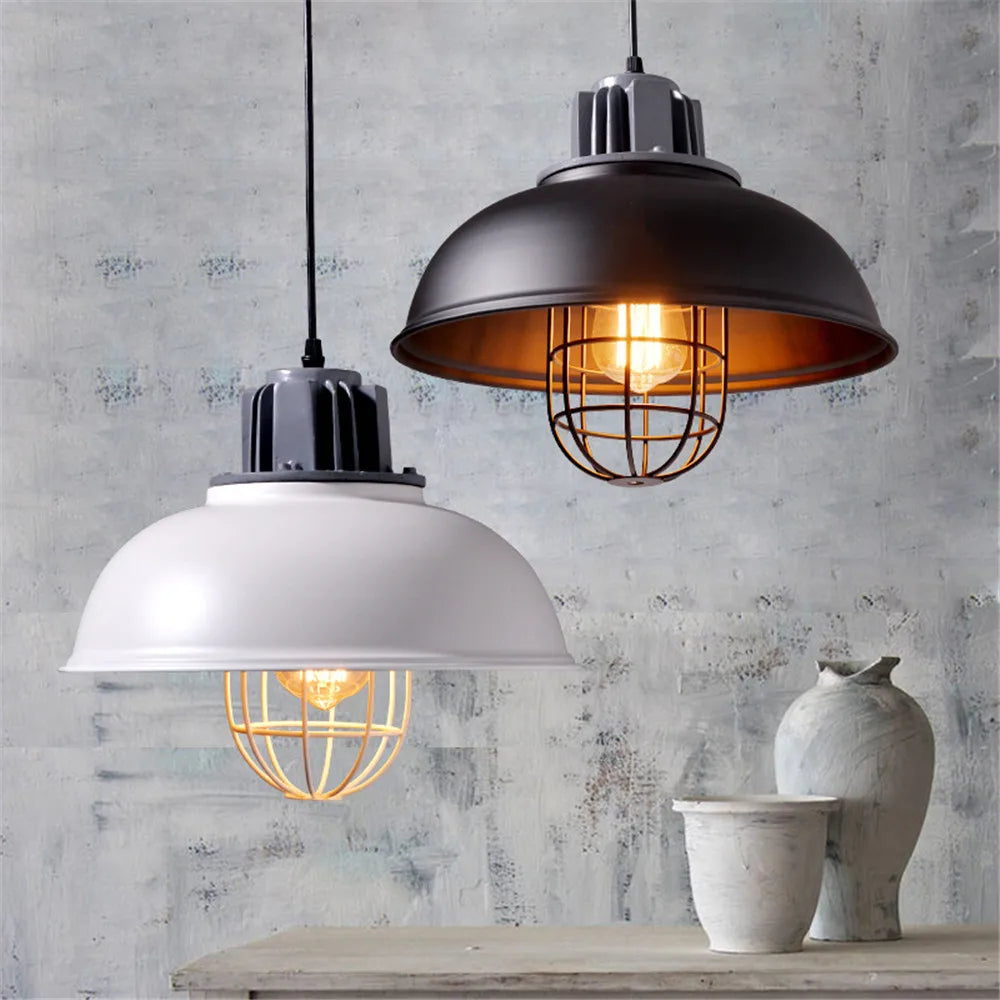 Suspension lumineuse industrielle vintage noir cuivre ampoule chaînes métal fini mat