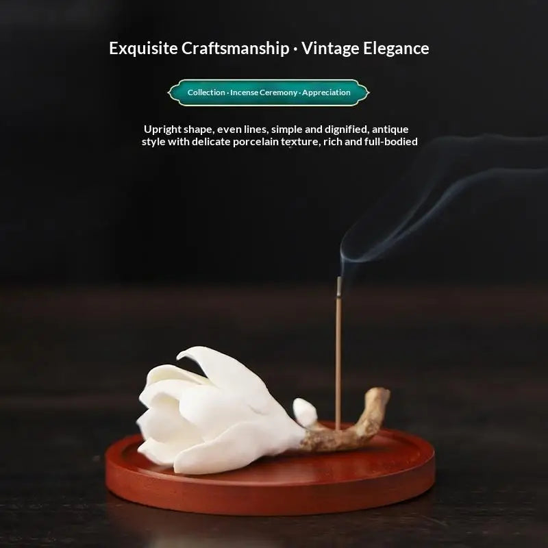 incensier fleur magnolia blanc marron texture bois vintage décoration thé fumée élégant asiatique assiette