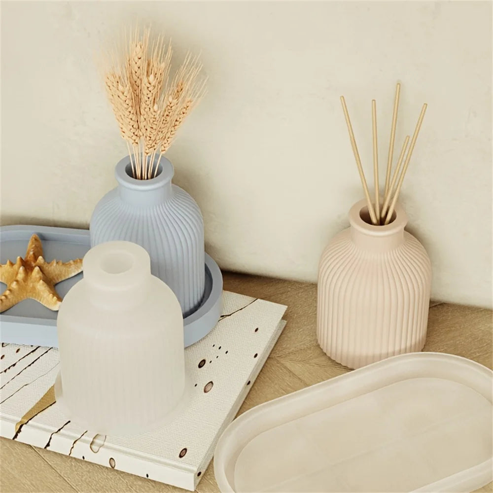 vases plateaux silicone couleur douce moderne minimaliste rayures verticales decoration interieur