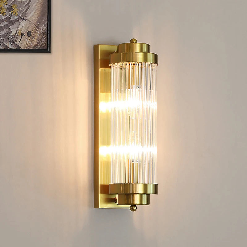 applique murale moderne or transparente éclairage led élégante fixée mur verre fin contemporain chambre