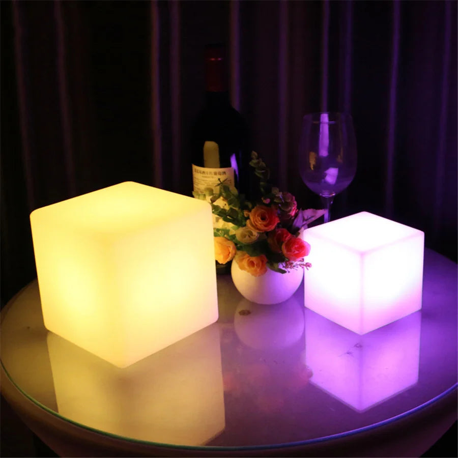 veilleuse cube led 16 couleurs télécommande moderne blanc bleu violet jaune