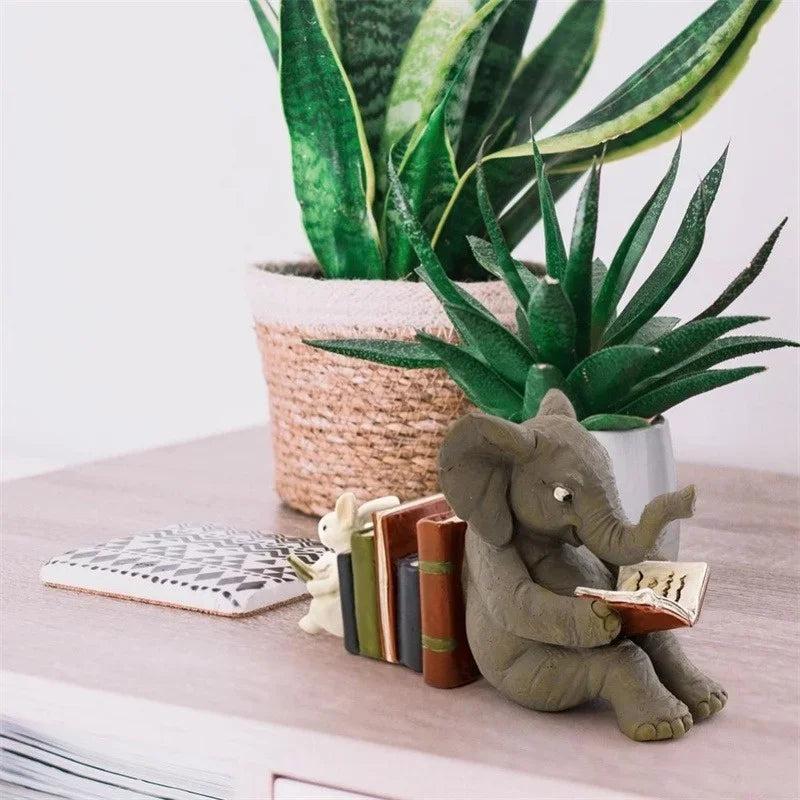 serre livres éléphant lapin gris blanc moderne décoration enfantine livres empilés bois