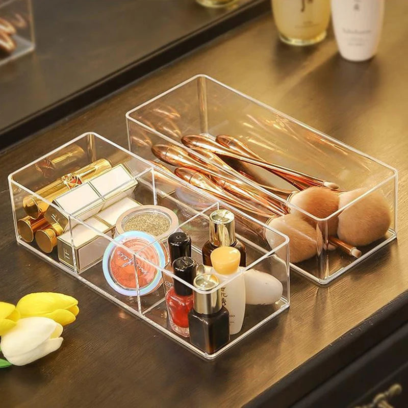 boîtes rangement transparentes maquillage pinceaux produits soins peau moderne minimaliste organisation tiroirs table cosmétiques