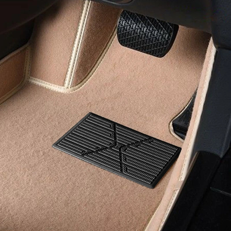 tapis sol voiture rouge noir anti dérapant texture granulée moderne fixations pvc