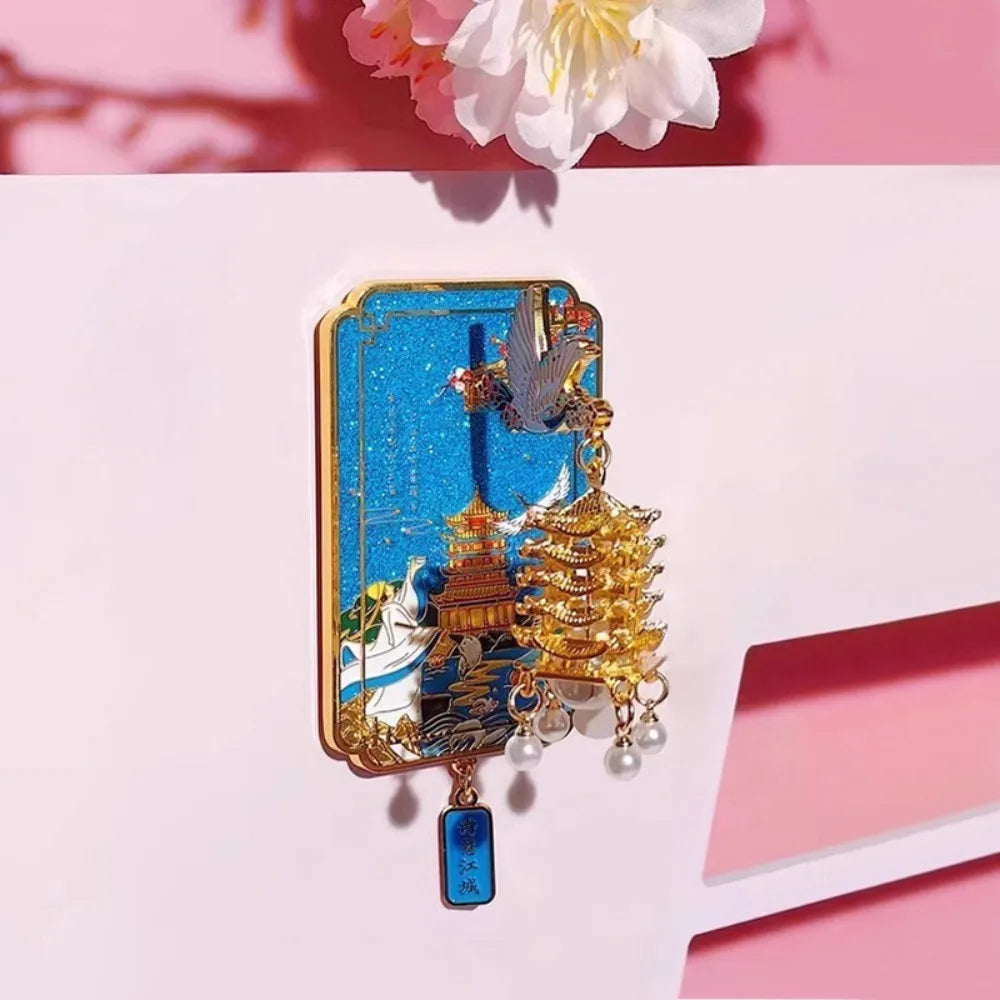 porte clés artisanal pagodes bleu doré rose blanc oiseaux décoratif(chainé)