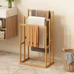 Porte-serviettes sur pied en bambou naturel avec 3 rails vu de face