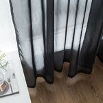 Détail du tissage tulle noir rideau transparent