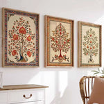 toiles d'art murales florales traditionnelles beige rouge vert bleu cadre bois chambre salon decoration