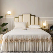 Ensemble couvre-lit coton brut 3 pièces avec jupe brodée et taies d'oreiller - Ombre Interieur