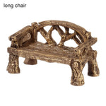 meubles jardin miniature banc fauteuil table tronc arbre champignons clôture rouge marron rustique féerique