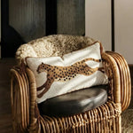 housse coussin lombaire léopard peluche pompons vintage décoration maison lit voiture